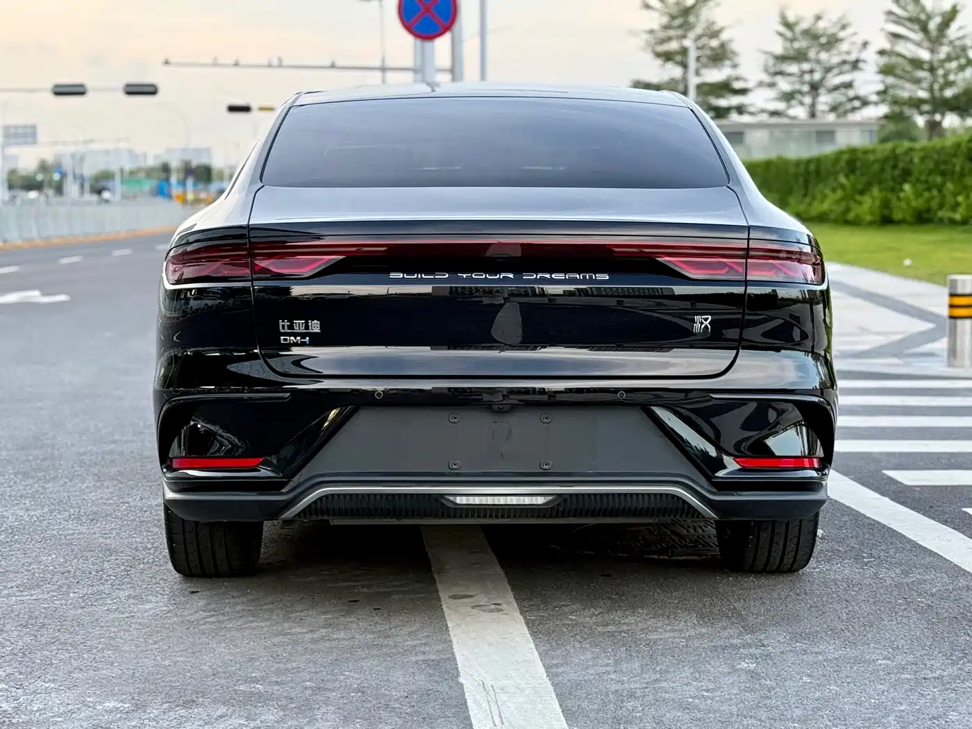 BYD Han 2022 DM-i 121KM Premium Edition фото 21