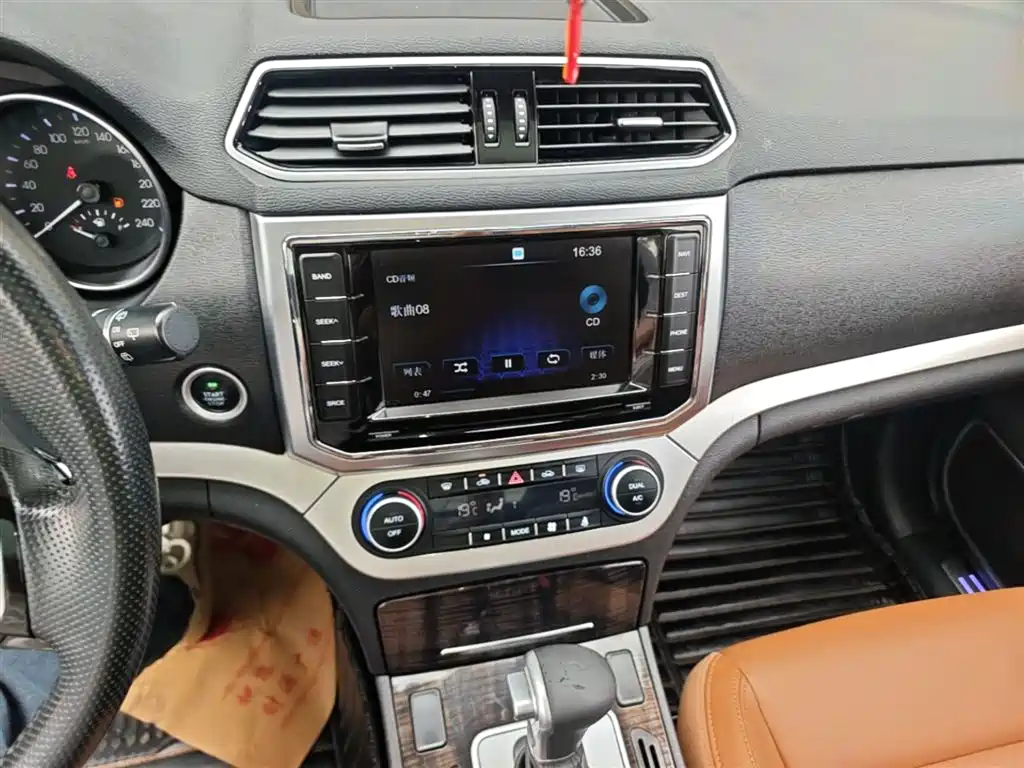 Haval H6 Coupe 2016 Blue Label 1.5T Automatic 2WD Elite фото 13