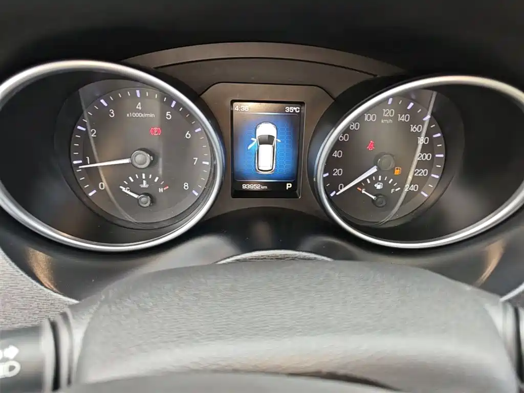 Haval H6 Coupe 2016 Blue Label 1.5T Automatic 2WD Elite фото 12