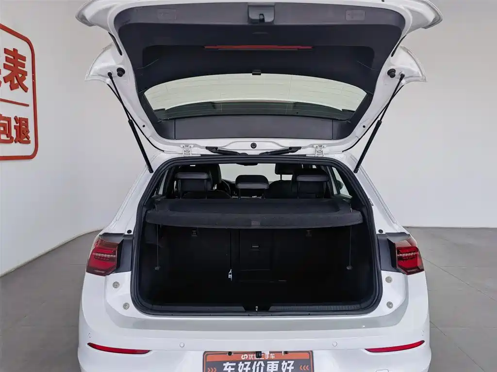 Volkswagen Golf 2021 280TSI DSG R-Line фото 16