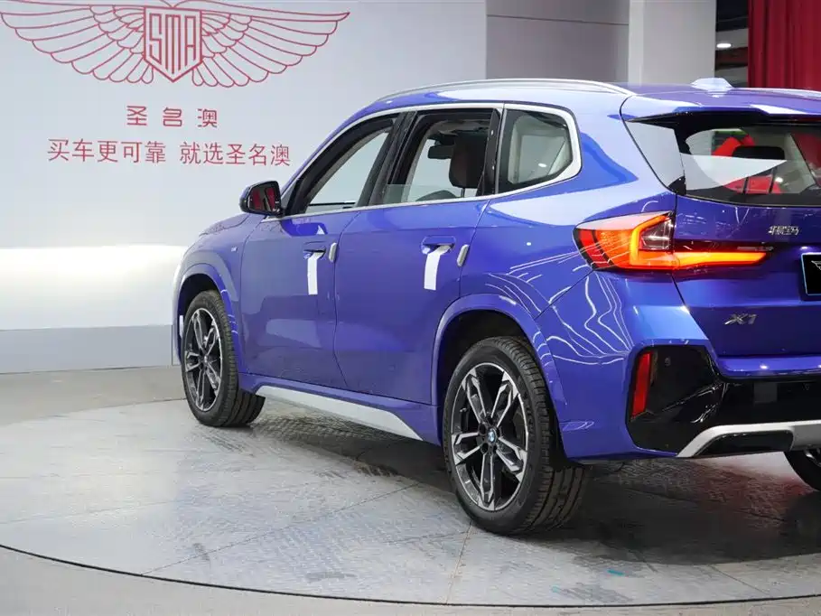 BMW X1 2023 sDrive25Li M Sport Package фото 3