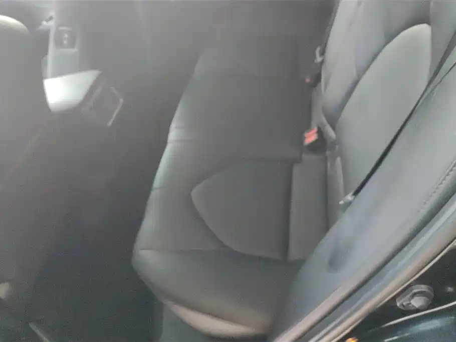 Toyota Camry 2021 2.5G Luxury Edition фото 11