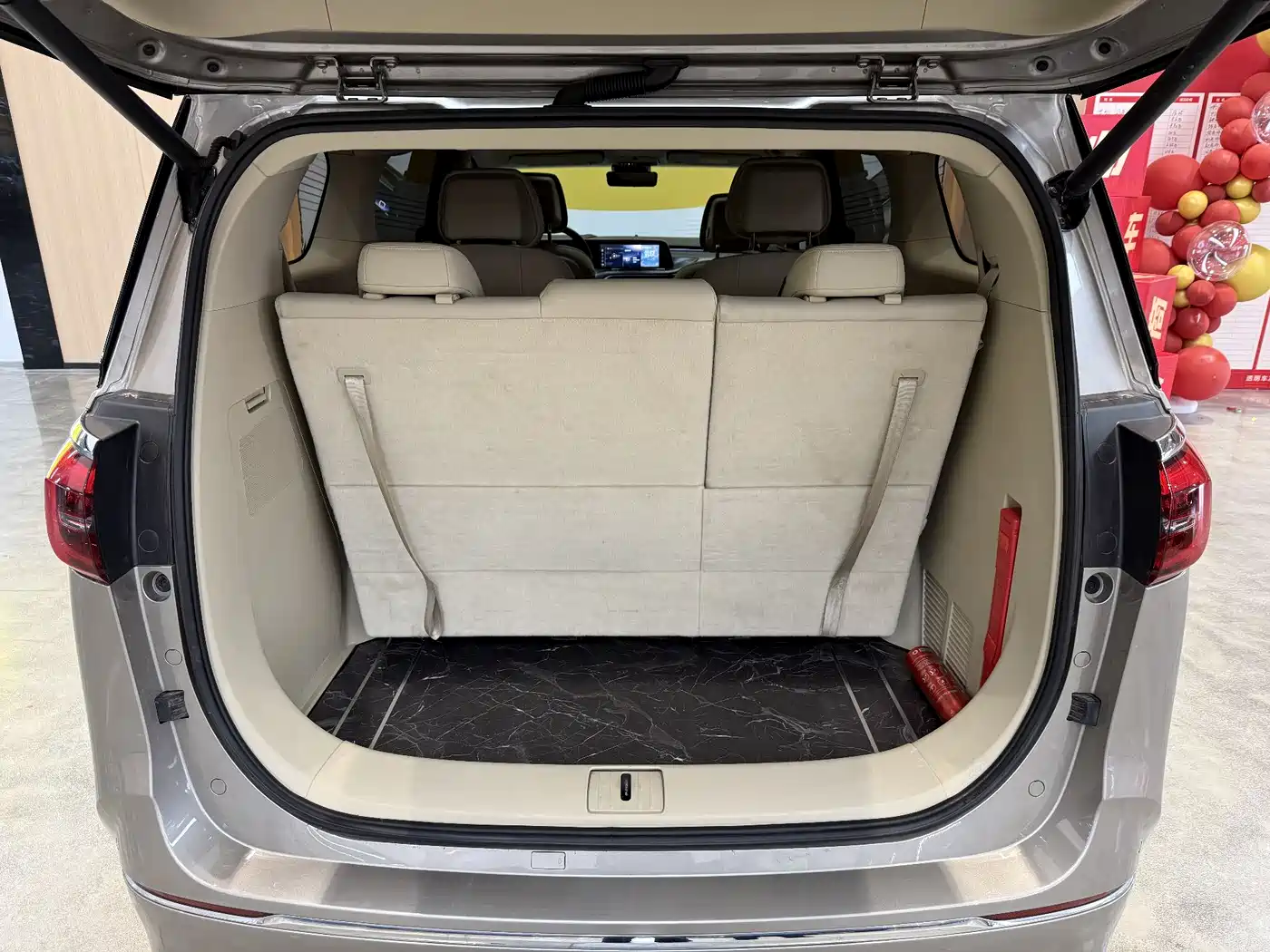 Buick GL8 2023 ES Landmaster Exclusive фото 7