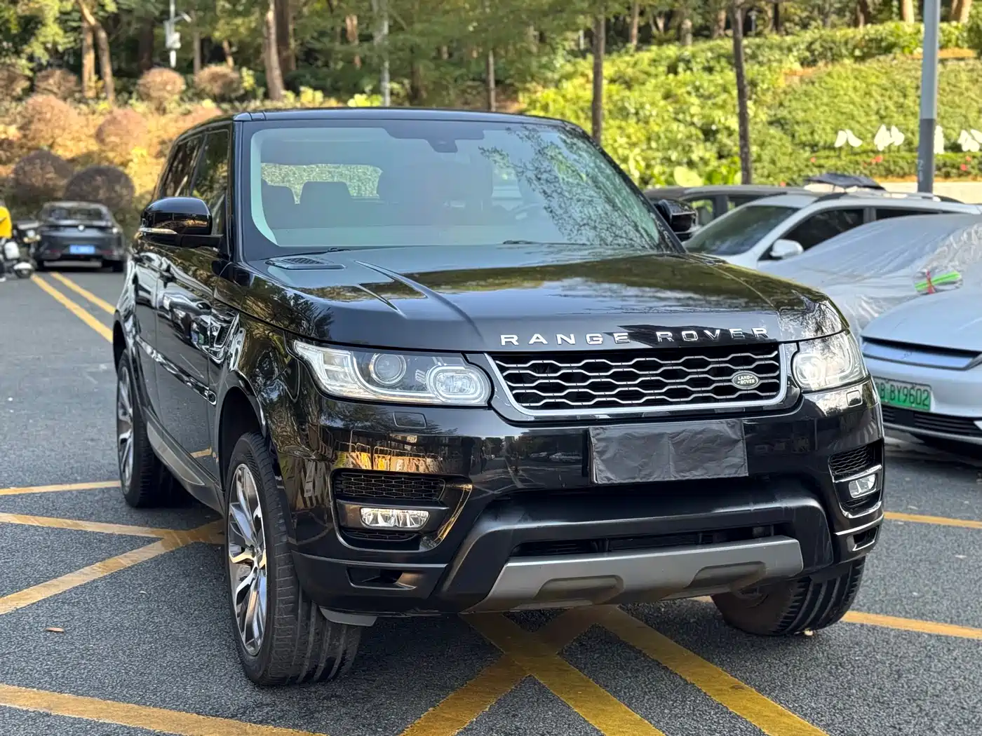Land Rover Range Rover Sport 2016 Model 3.0 SC V6 HSE фото 3