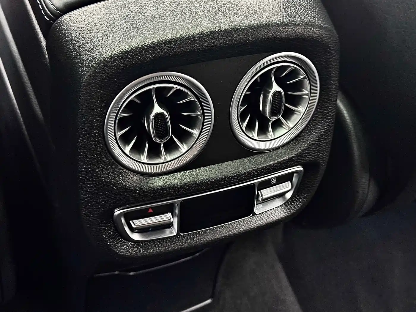 Mercedes-Benz G-Class AMG 2019 AMG G 63 фото 20