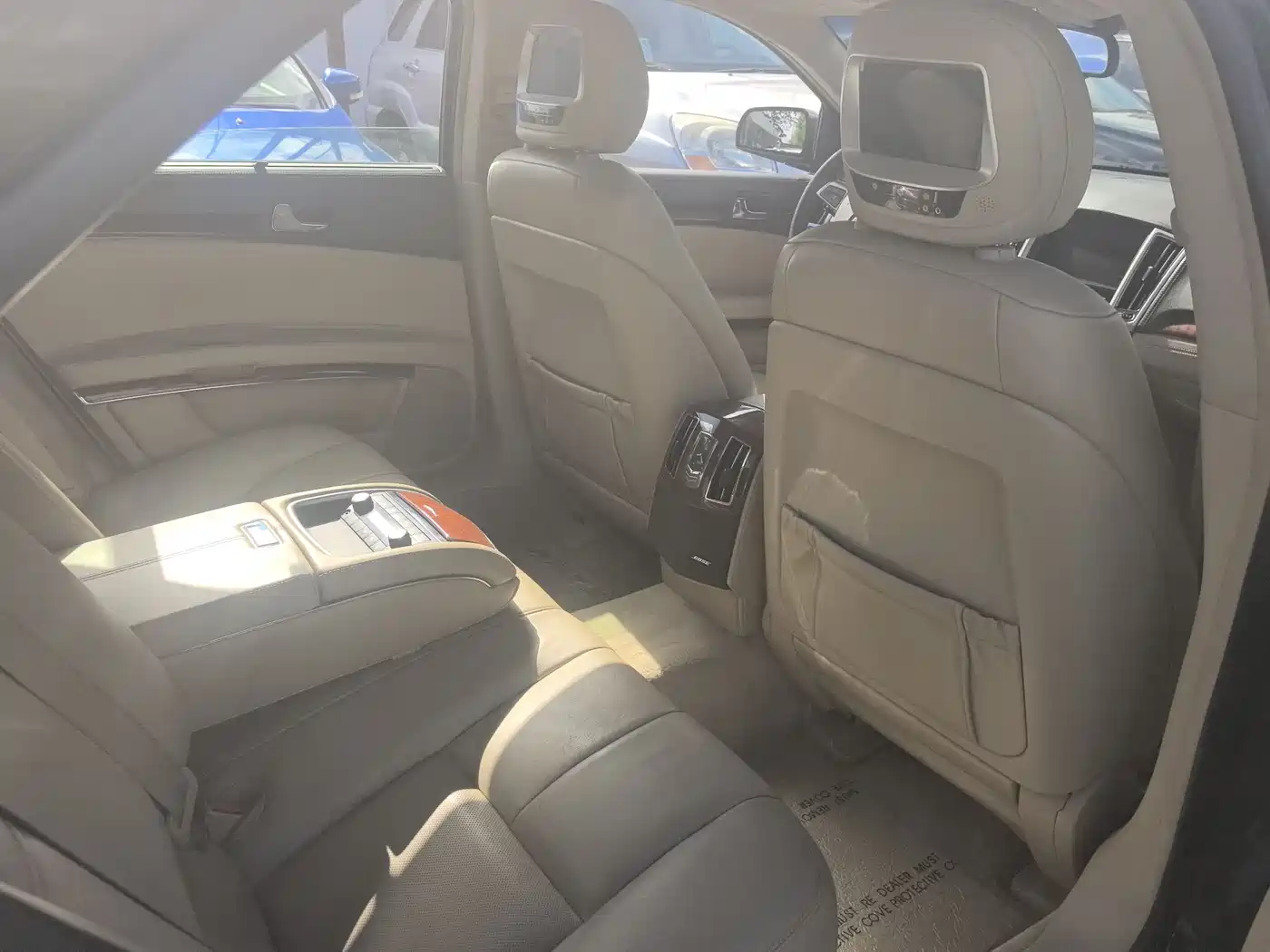 Cadillac SLS 2010 3.0L Elite фото 12