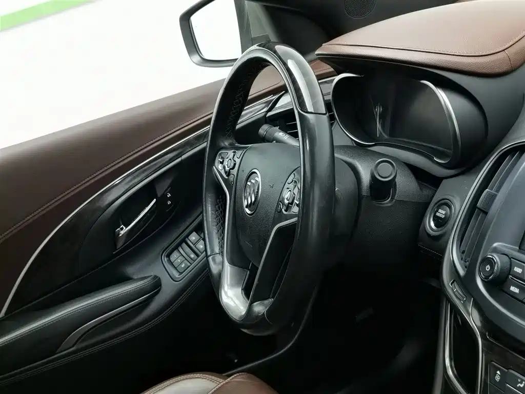 Buick LaCrosse 2014 2.0T SIDI Intelligent Flagship фото 22