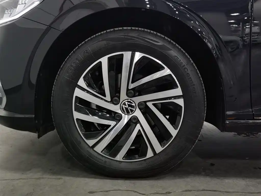 Volkswagen Lavida 2024 Model 1.5L Automatic 5 Million Edition фото 17