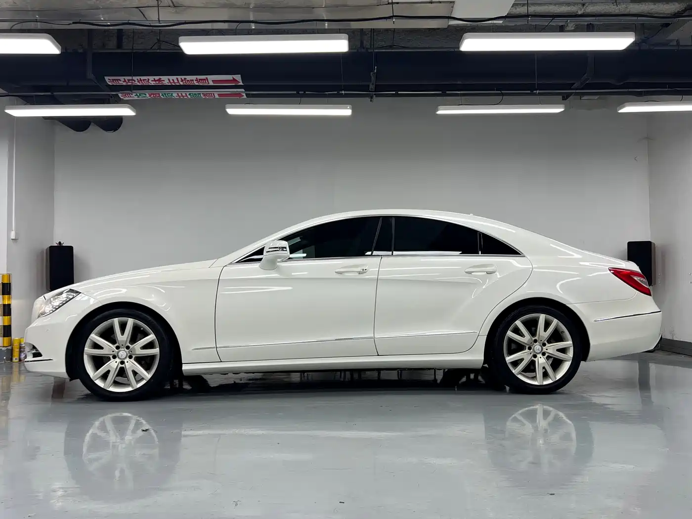 Mercedes-Benz CLS 2012 CLS 300 CGI фото 16