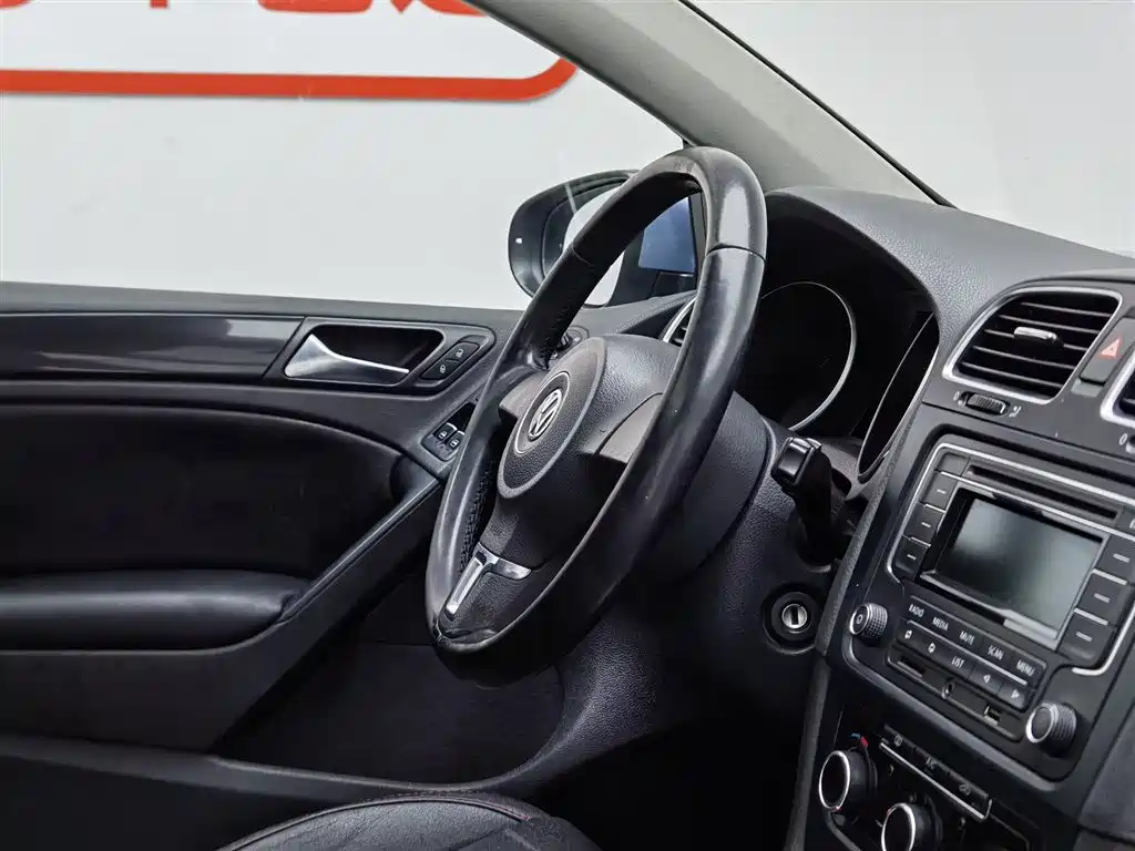 Volkswagen Golf 2012 1.4TSI Automatic Comfort фото 22