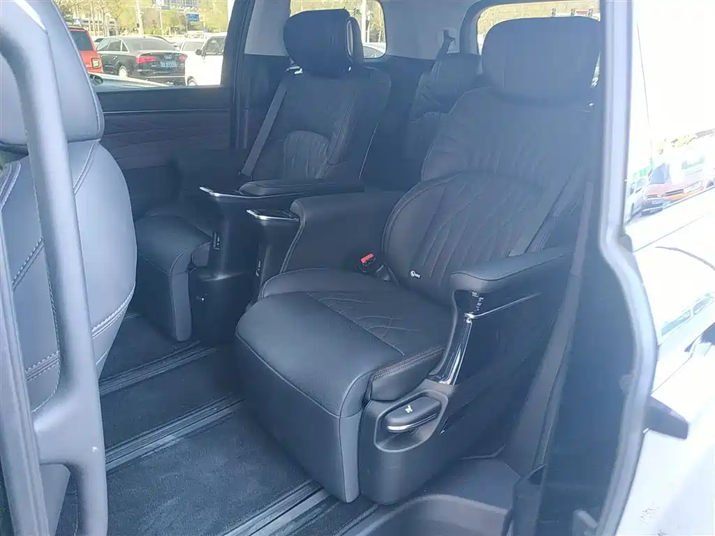 GAC Trumpchi Trumpchi M8 2024 Master Series 400T Premium Edition фото 17