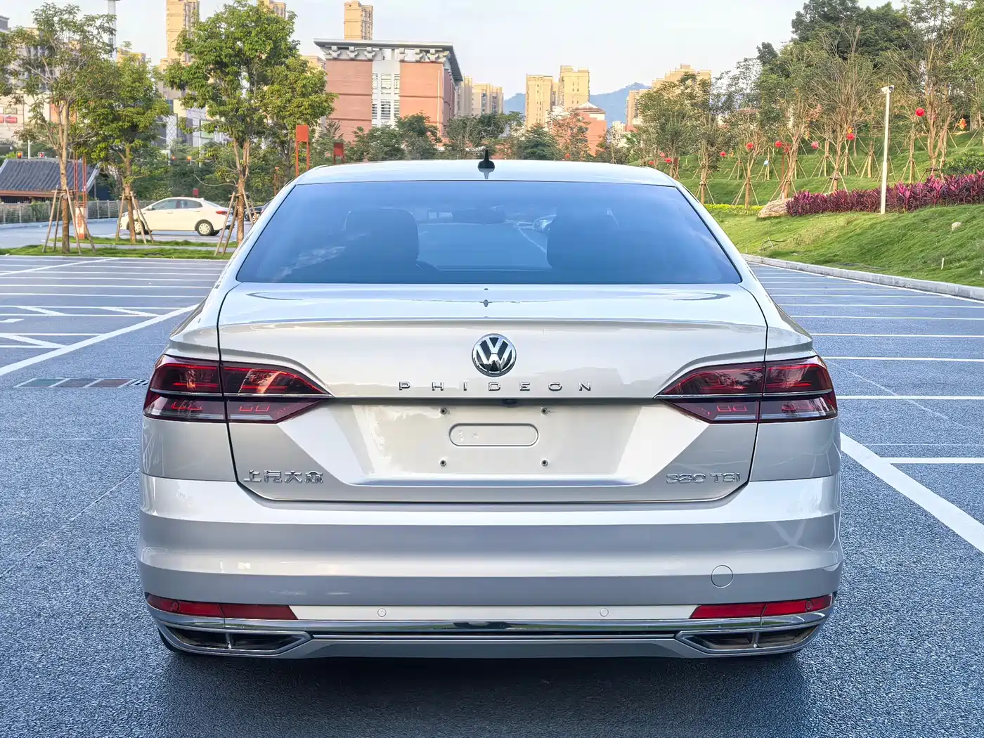 Volkswagen Phideon 2018 380TSI 2WD Flagship Edition фото 16