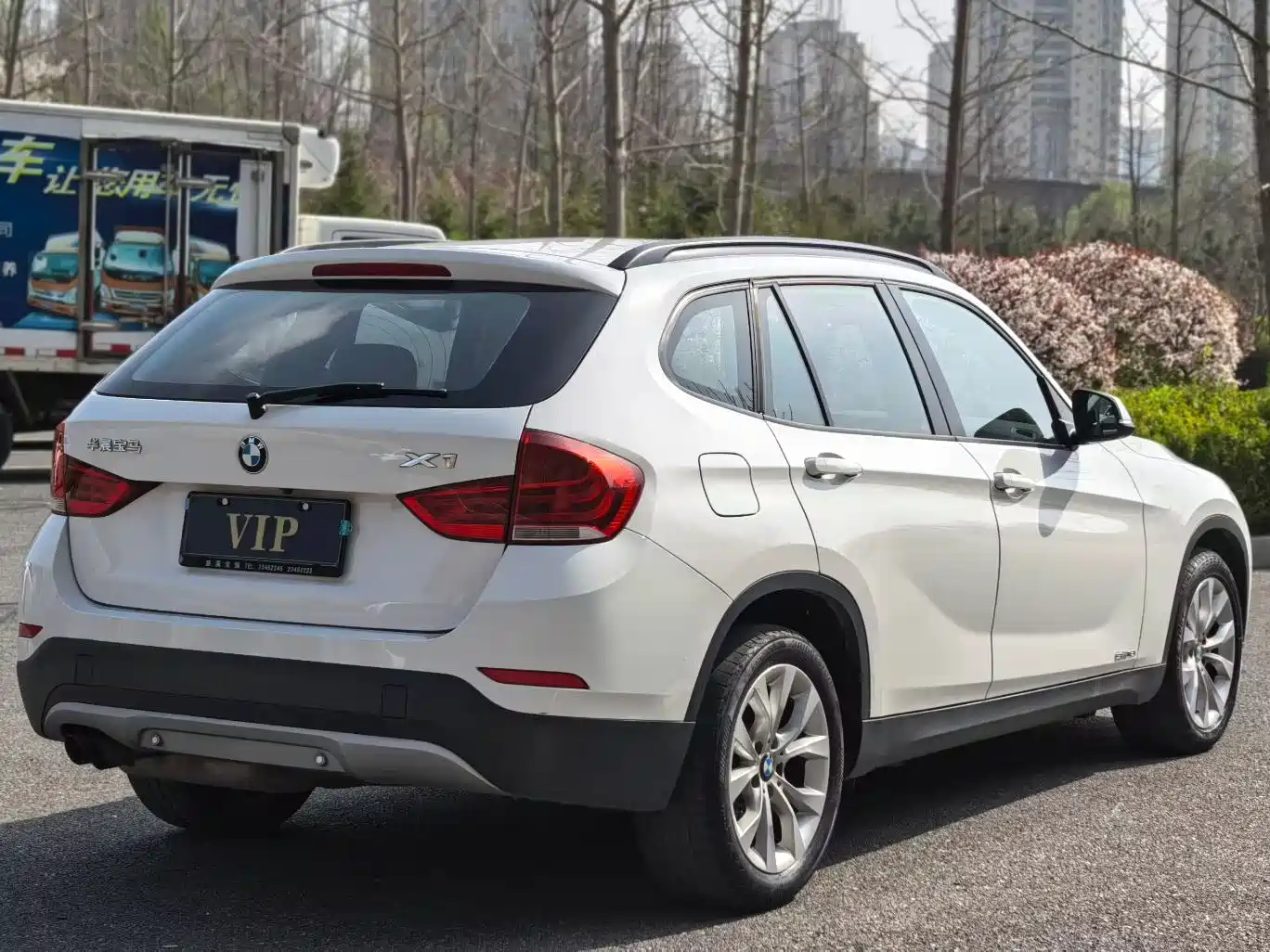 BMW X1 2014 sDrive18i Fashion Edition фото 6