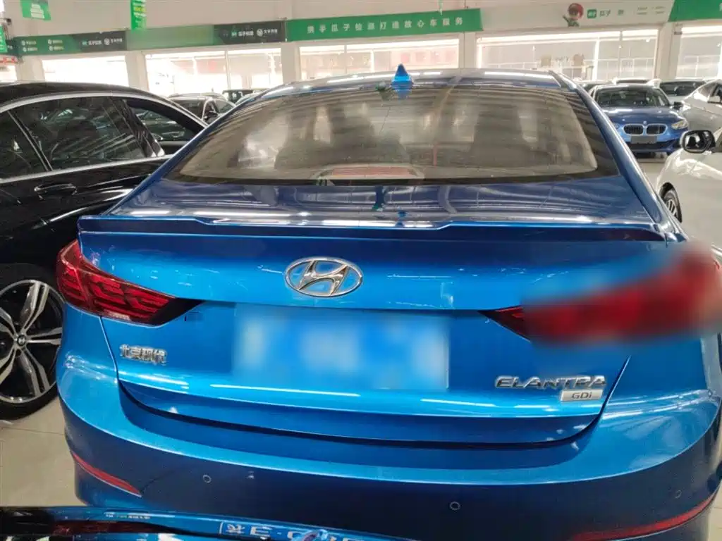 Hyundai Elantra 2016 Model 1.6L Automatic Smart Elite фото 6