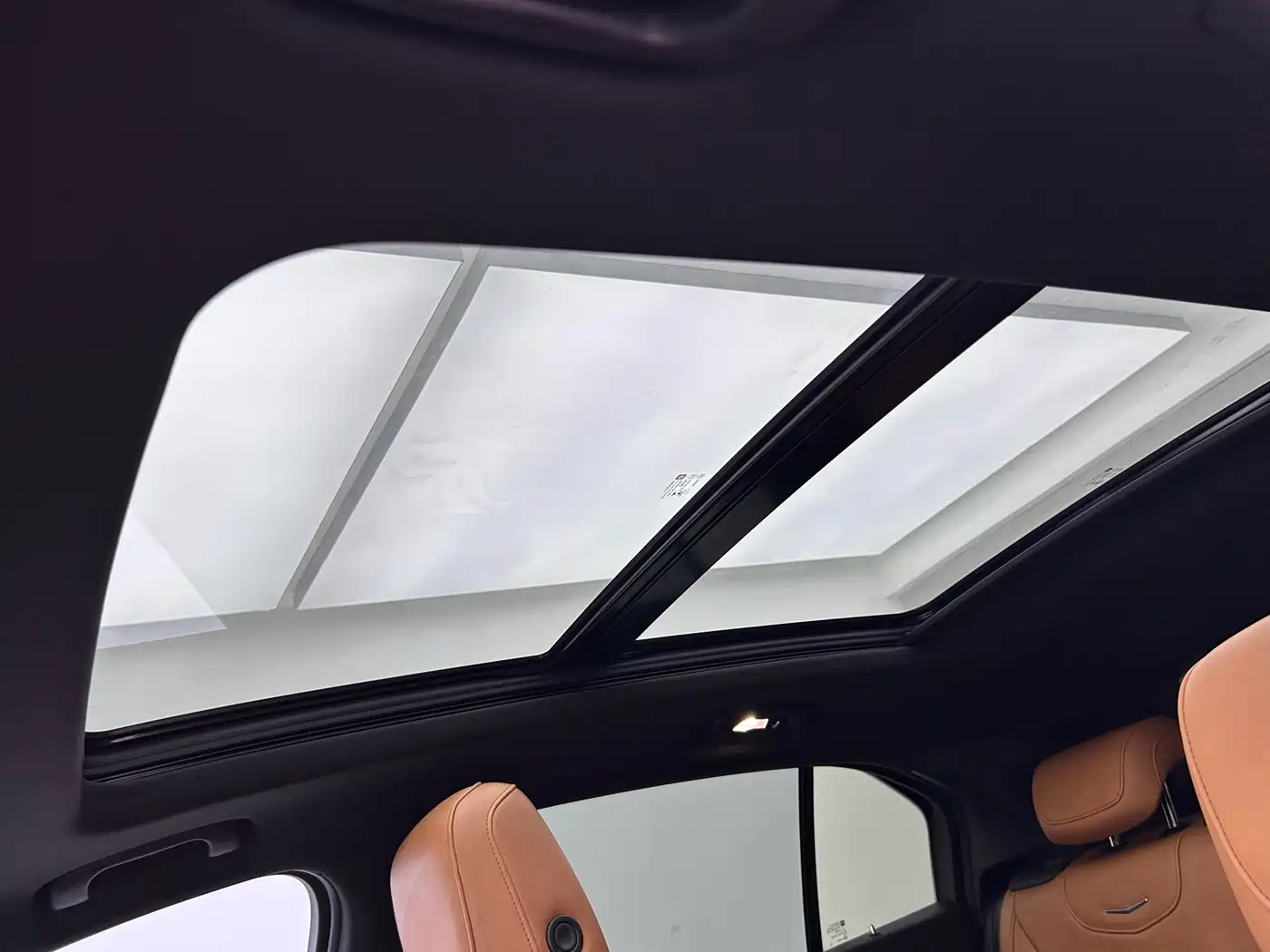 Cadillac XT4 2021 28T AWD Platinum Edition фото 16