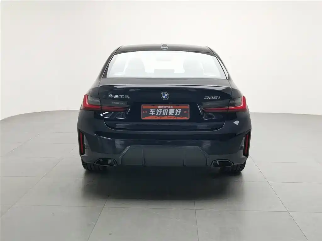 BMW 3 Series 2024 325i M Sport Shadowline Package фото 4