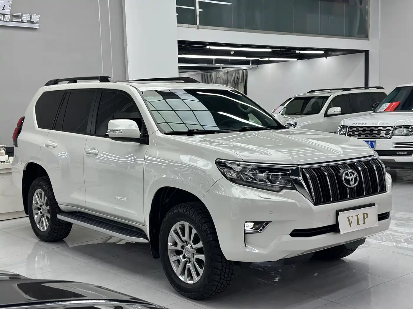 Toyota Prado 2018 3.5L Auto TX-L NAVI фото 3