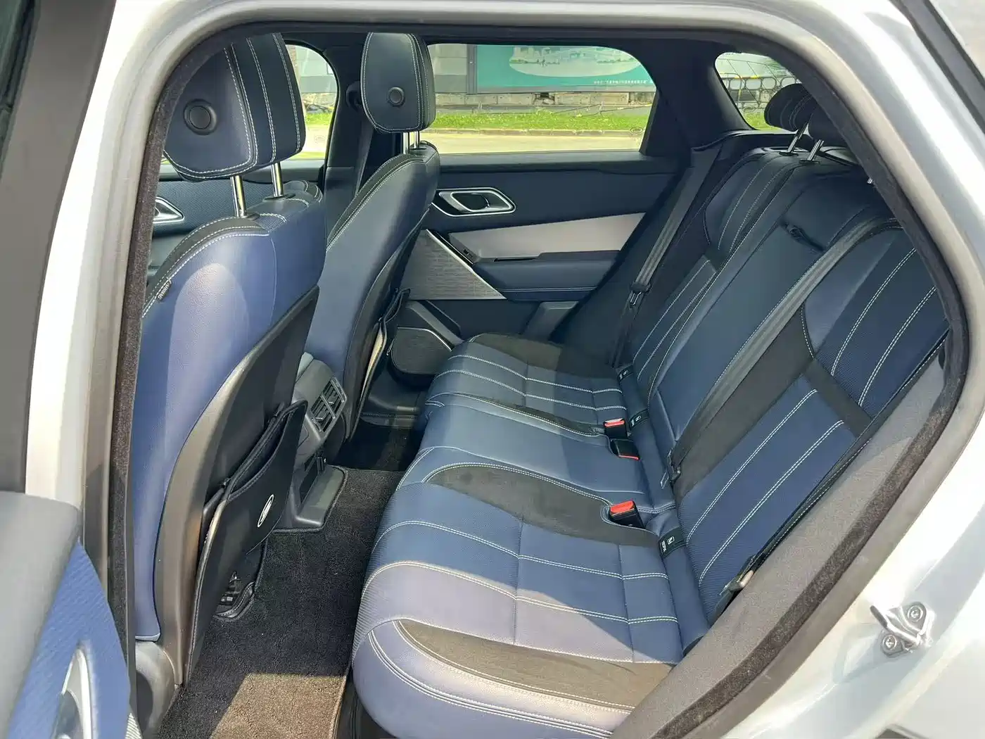 Land Rover Range Rover Velar 2021 P340 R-DYNAMIC SE фото 9