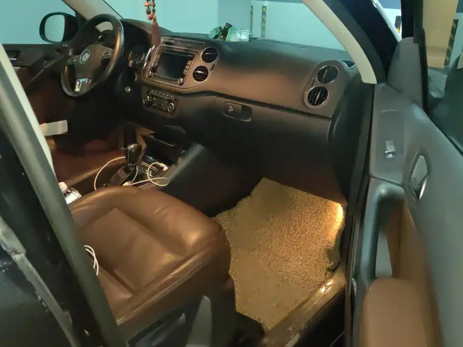 Volkswagen Tiguan 2012 2012 2.0TSI Comfort