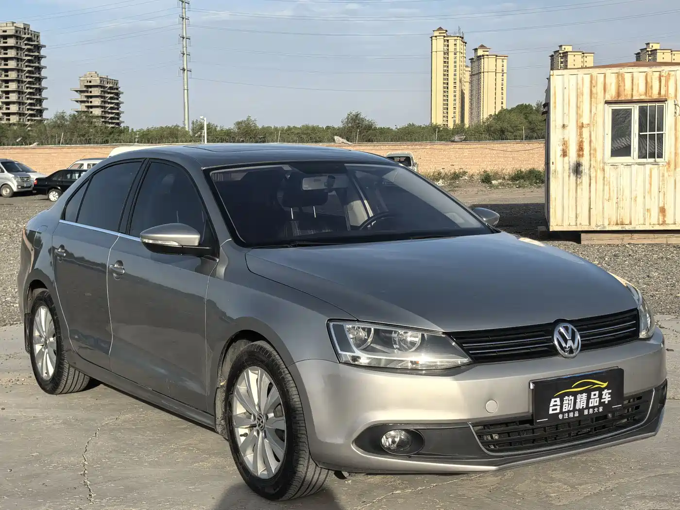 Volkswagen Sagitar 2014 Facelift 1.6L Automatic Comfort фото 3