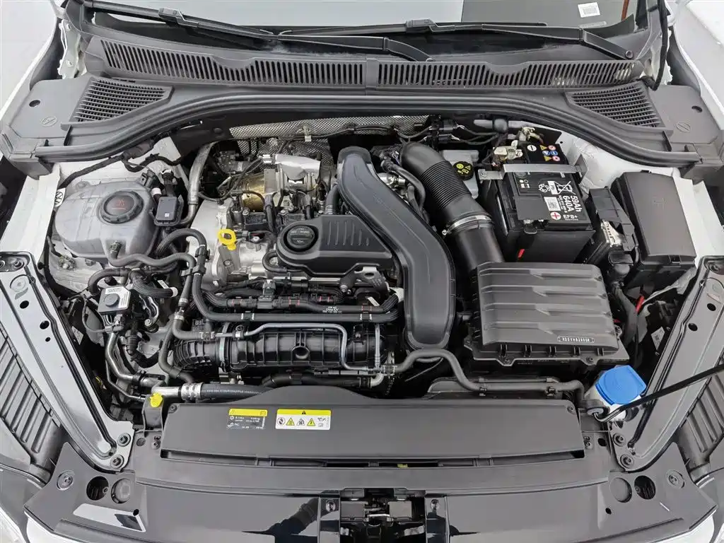 Volkswagen Sagitar 2025 300TSI DSG Surpass Edition фото 6