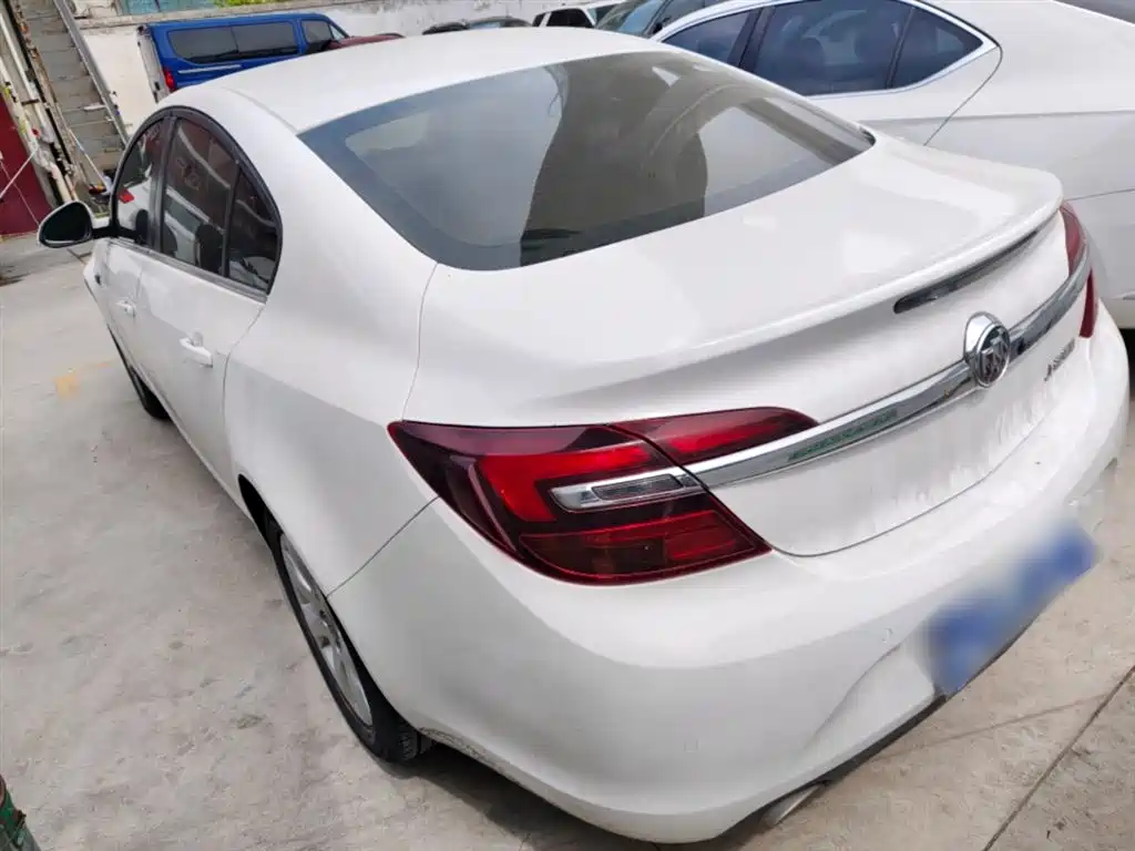 Buick Regal 2015 1.6T Leading Tech Edition фото 5