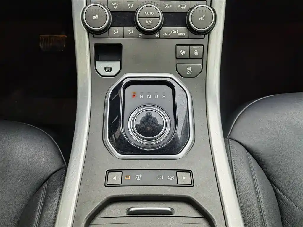 Land Rover Range Rover Evoque 2018 240PS SE Smart Edition фото 13