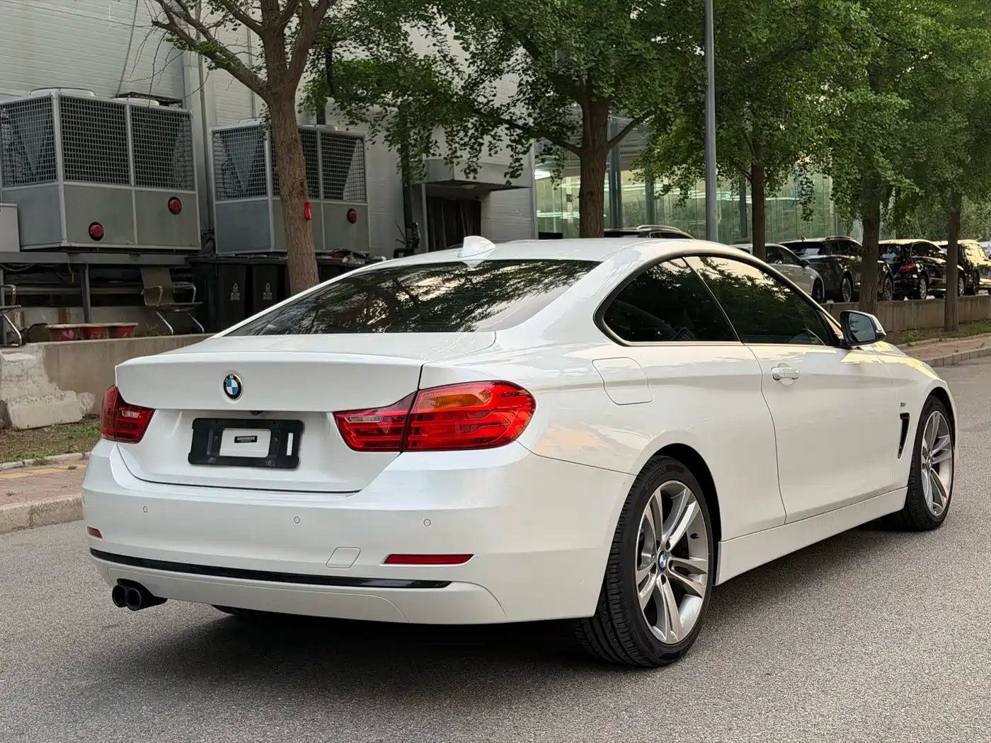 BMW 4 Series 2016 420i Design Package фото 7
