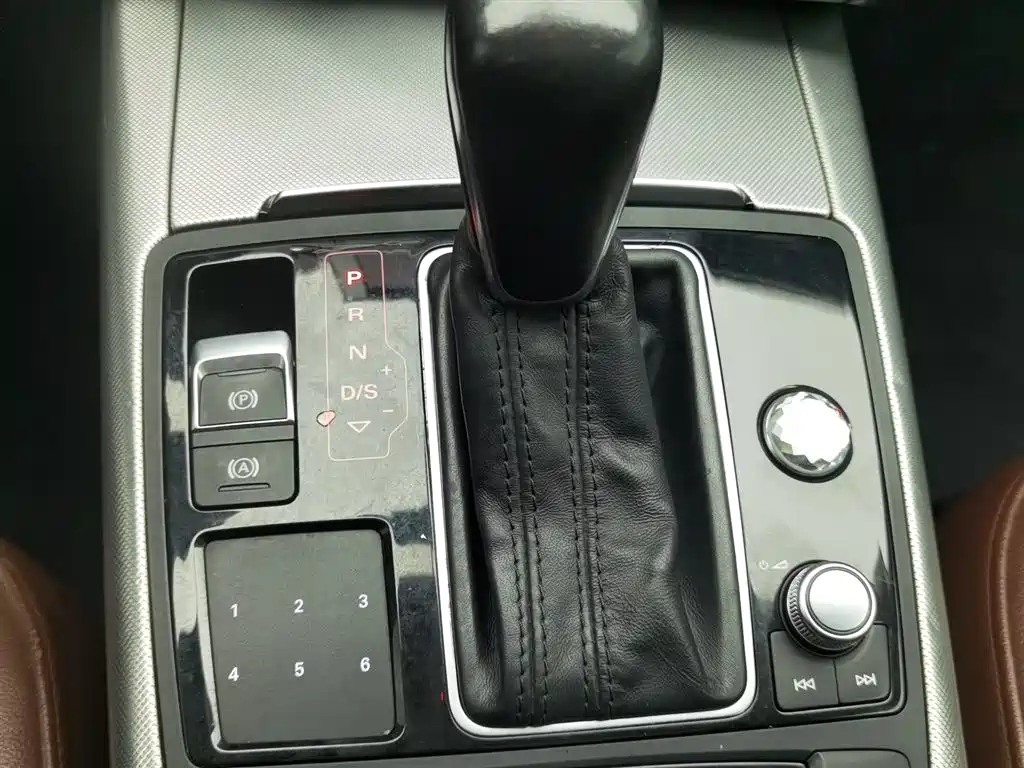 Audi A6L 2016 TFSI Technology фото 13