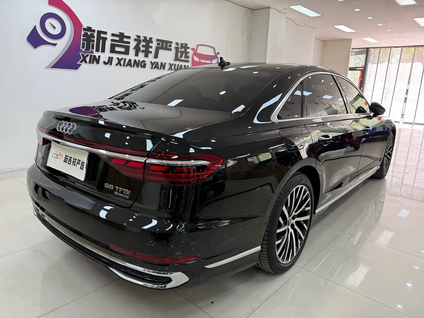 Audi A8 2023 A8L 55 TFSI quattro Flagship фото 19