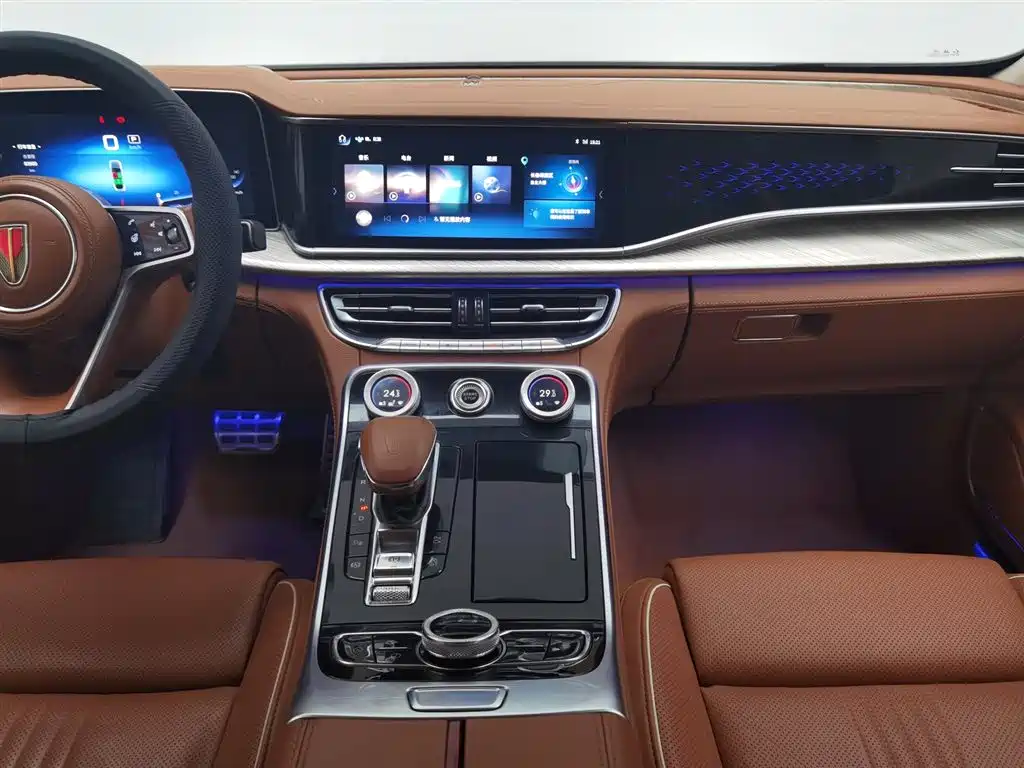 Hongqi H9 2020 2.0T Smart Connection Qi Chang Edition фото 12