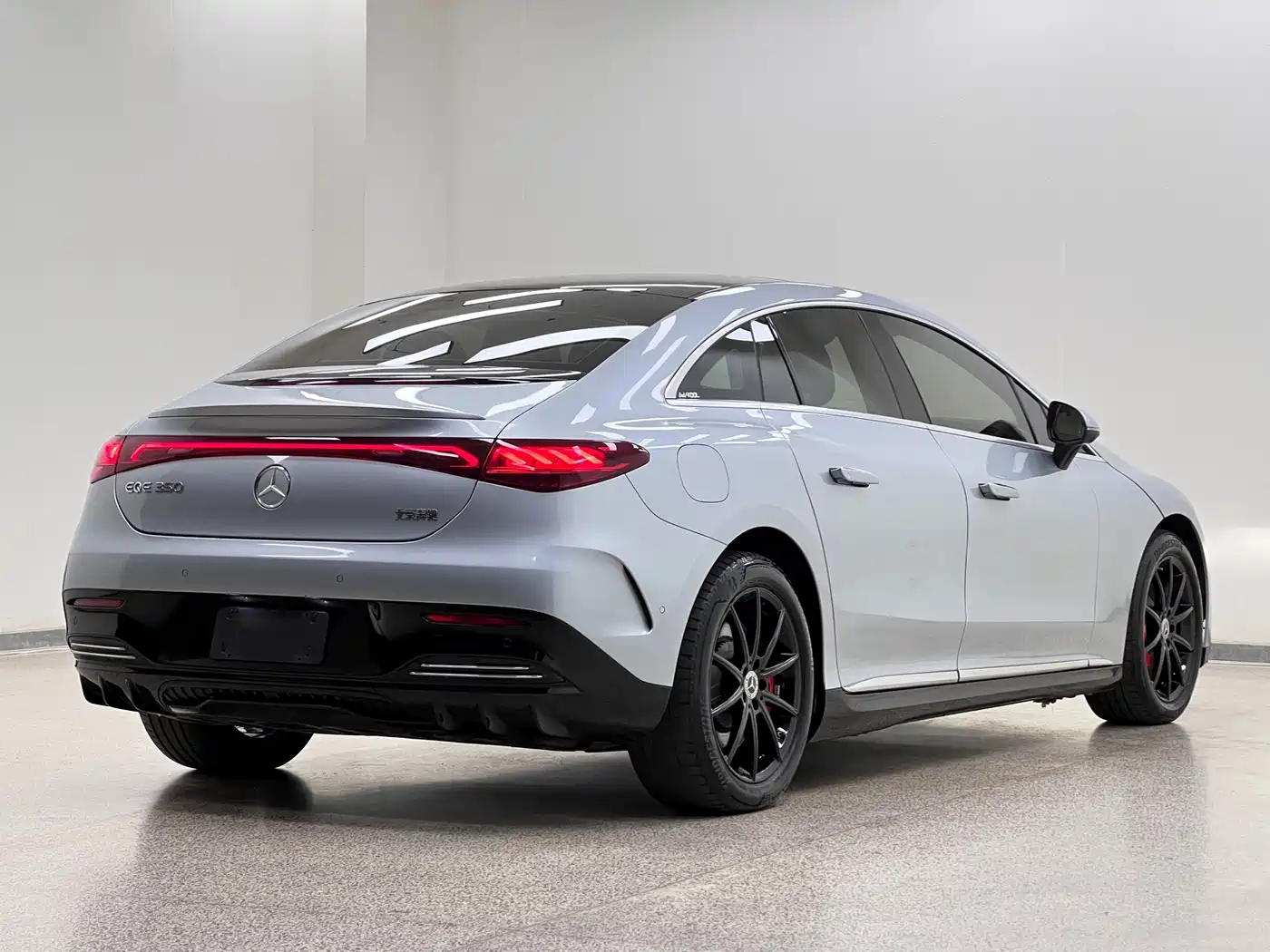 Mercedes-Benz EQE 2023 2022 350 Pioneer Edition
