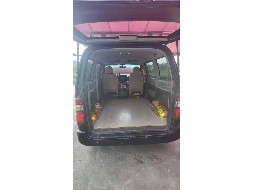 Jinbei Grace 2009 2008 2.4L Zunling Luxury AT (Short Wheelbase) 4RB2