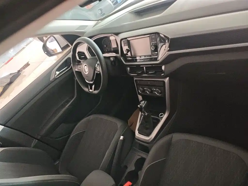 Volkswagen T-Cross 2020 280TSI DSG Comfort Edition фото 12