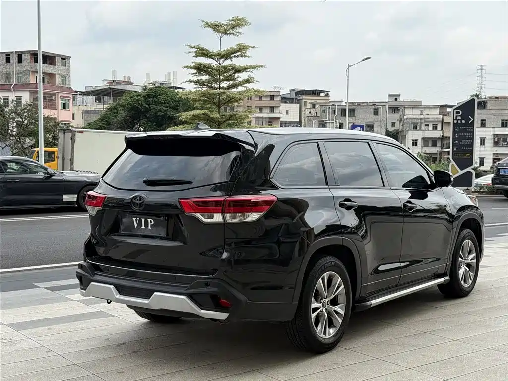 Toyota Highlander 2018 2.0T 2WD Elite 7-seater (China V) фото 9