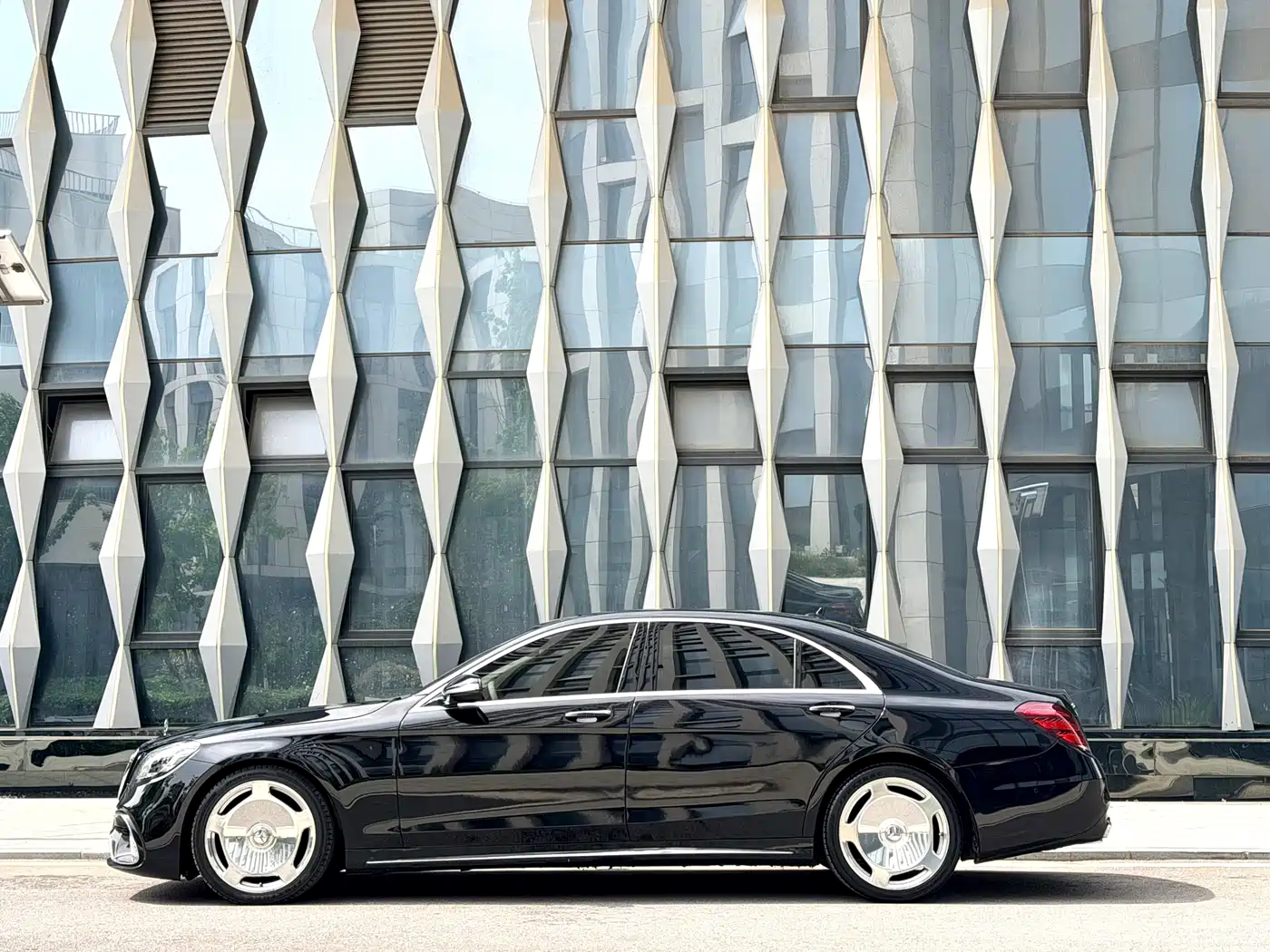 Mercedes-Benz S-Class 2017 S 320 L Business фото 3