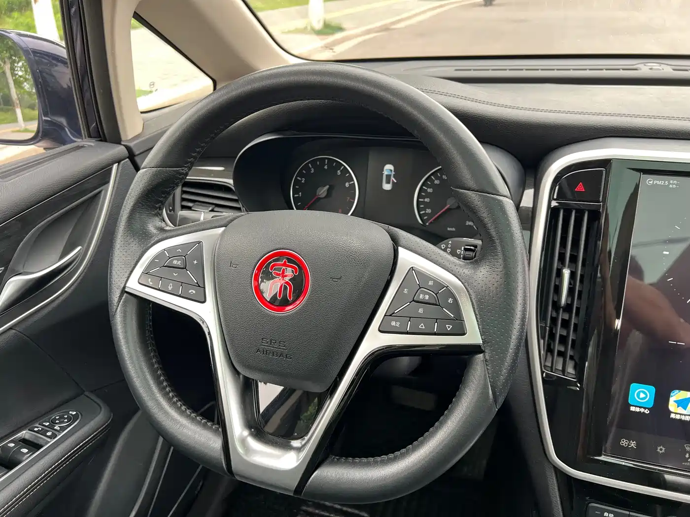 BYD Song MAX 2017 1.5T Auto Smart Connect Premium 7-seater фото 16
