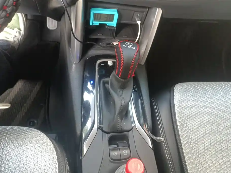 Toyota Corolla Cross 2024 Model 2.0L Pioneer Edition фото 16