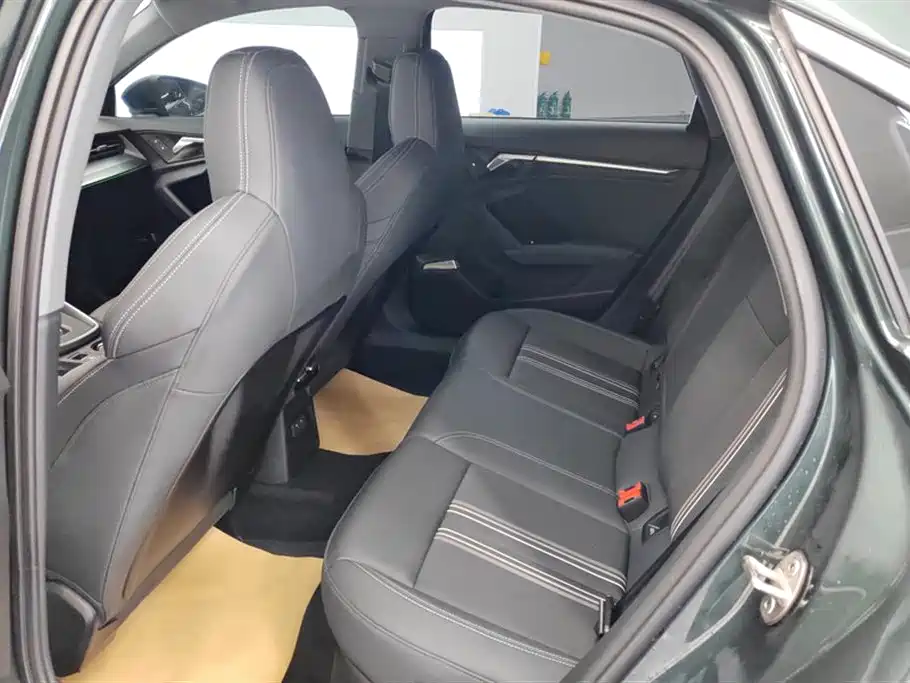Audi A3 2024 Model A3L Limousine 35 TFSI Fashion Sport фото 11