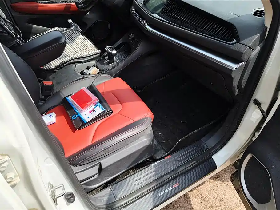 Haval H2s 2017 Red Label 1.5T DCT Elite фото 8