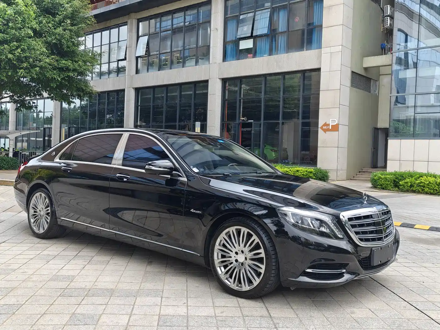 Mercedes-Benz Maybach S-Class 2015 S 500 4MATIC фото 3