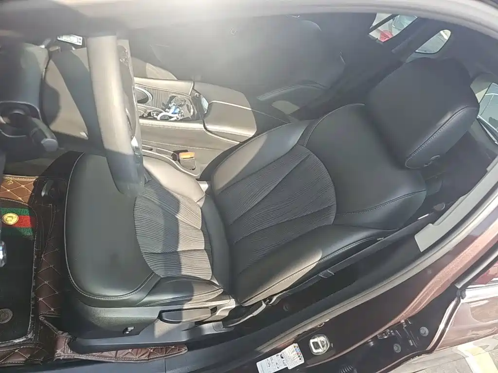 Фото 15 - Buick Envision Plus