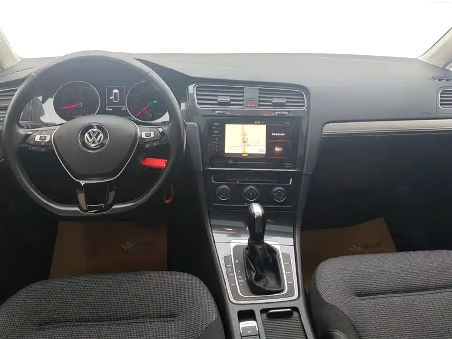 Volkswagen Golf 2020 280TSI DSG Comfort фото 12