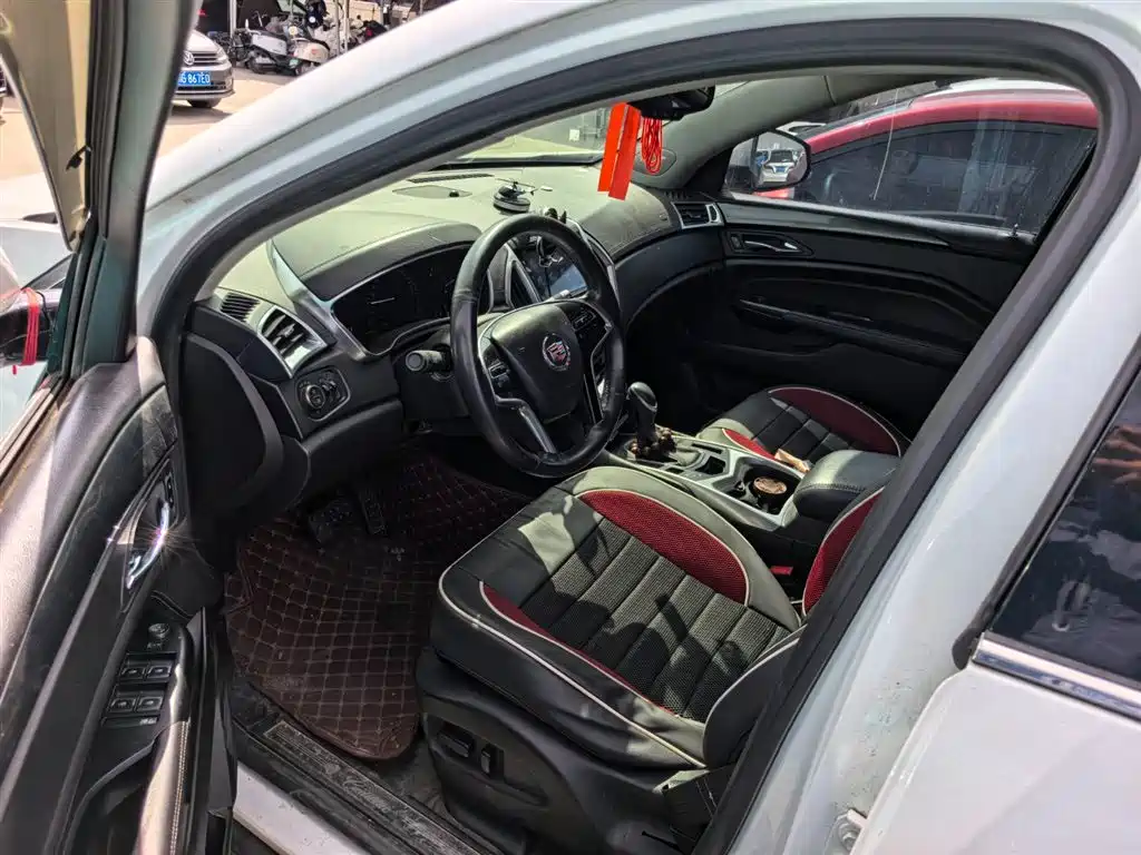 Cadillac SRX 2015 3.0L Comfort фото 7