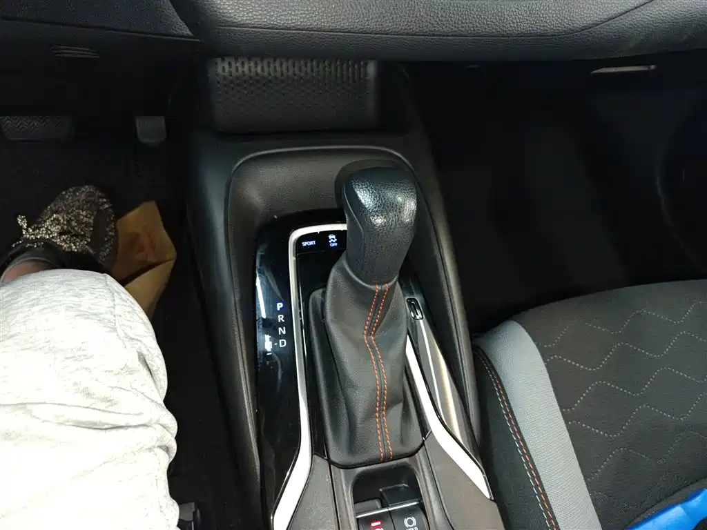 Toyota Corolla 2021 1.2T S-CVT Elite PLUS Edition фото 14
