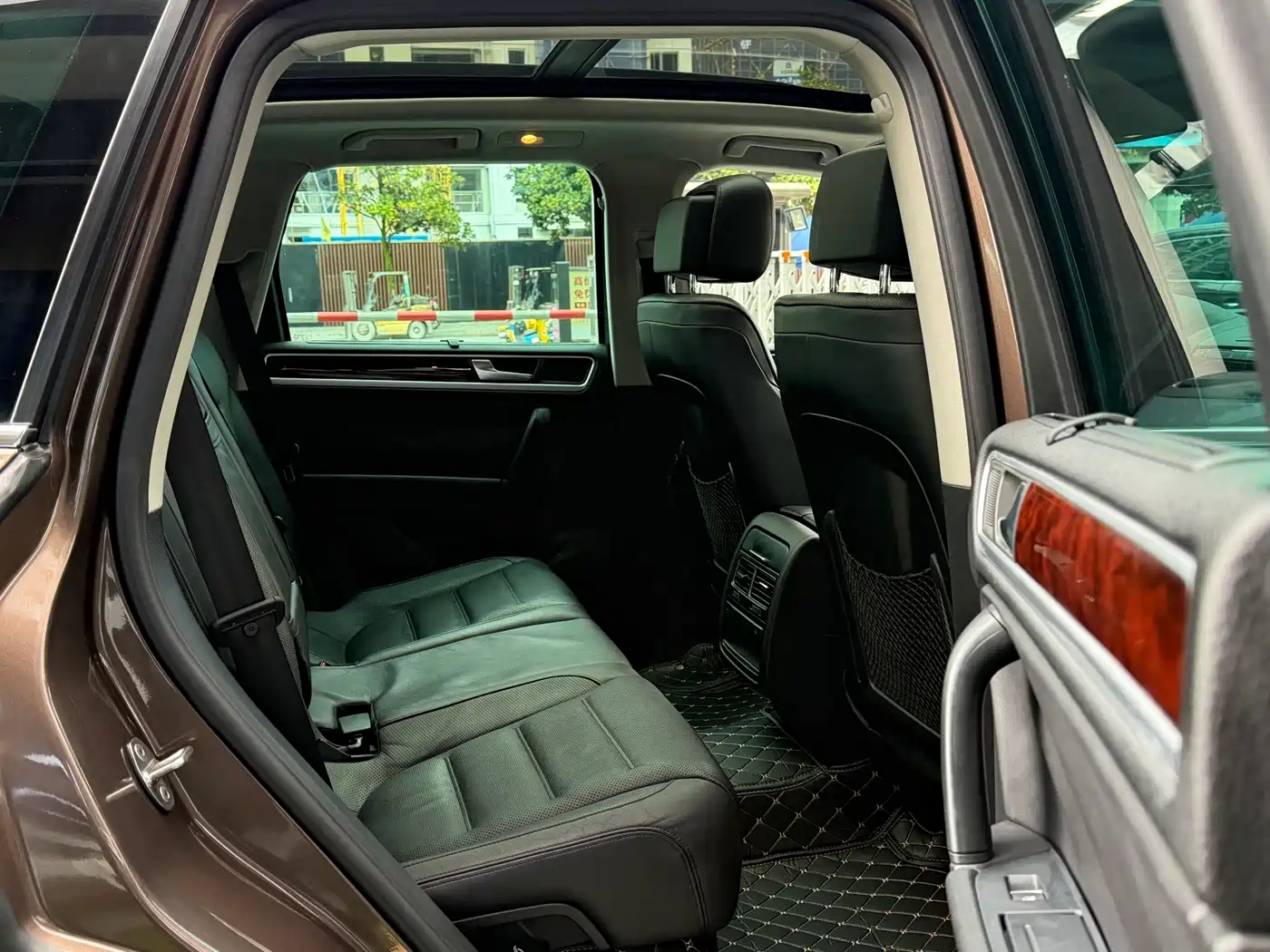 Volkswagen Touareg 2011 3.0TDI Diesel Premium фото 9