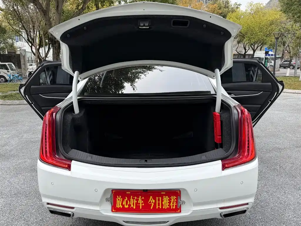 Cadillac XTS 2018 28T Elite фото 25