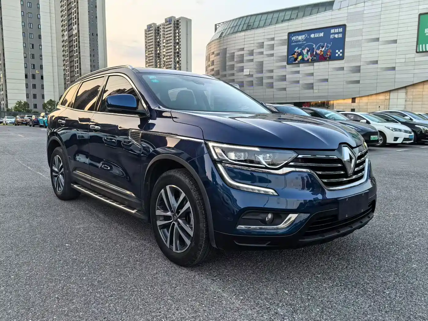 Renault Koleos 2019 2018 2.0L 2WD Luxury Edition