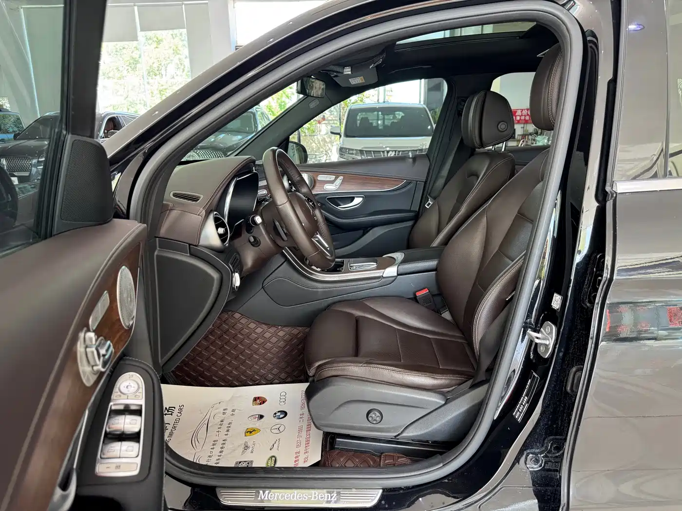 Mercedes-Benz GLC 2020 GLC 300 L 4MATIC Luxury фото 4