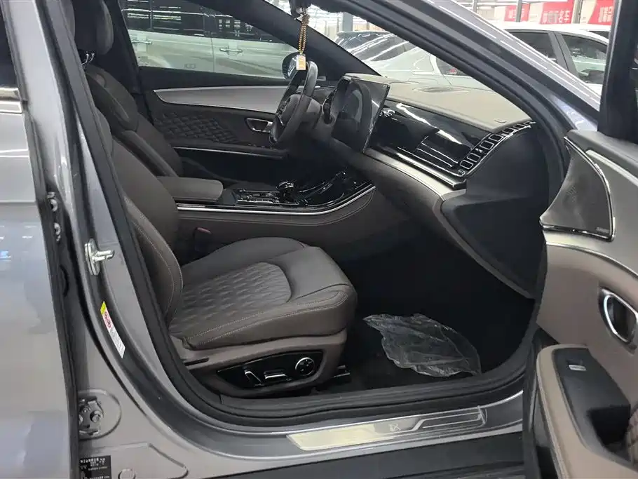 BYD Han 2022 DM-i 121KM Premium Edition фото 8